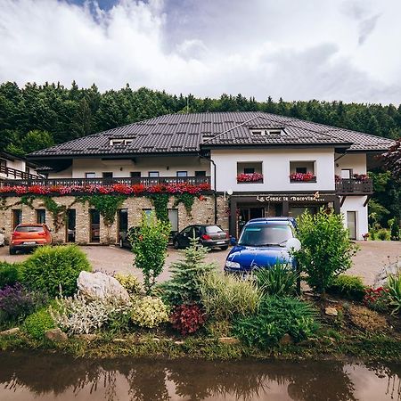 La Conac In Bucovina Hotel Гура Хуморулуй Екстериор снимка