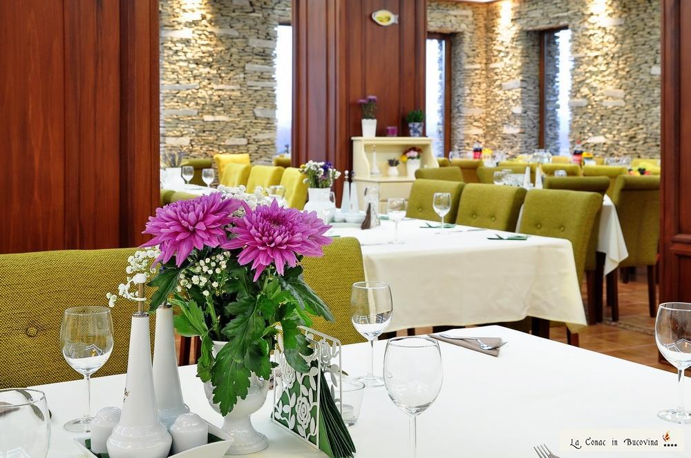 La Conac In Bucovina Hotel Гура Хуморулуй Екстериор снимка
