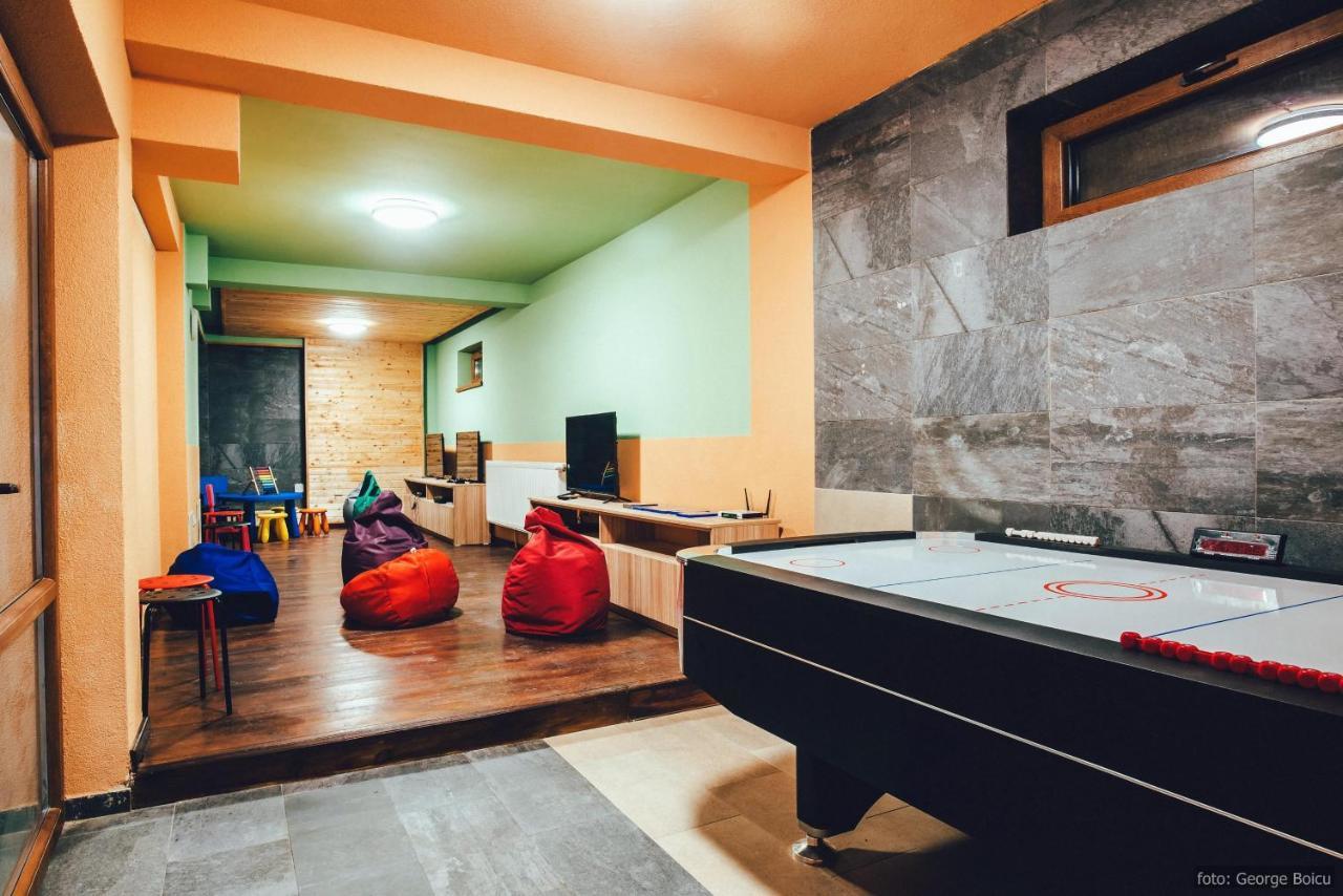 La Conac In Bucovina Hotel Гура Хуморулуй Екстериор снимка